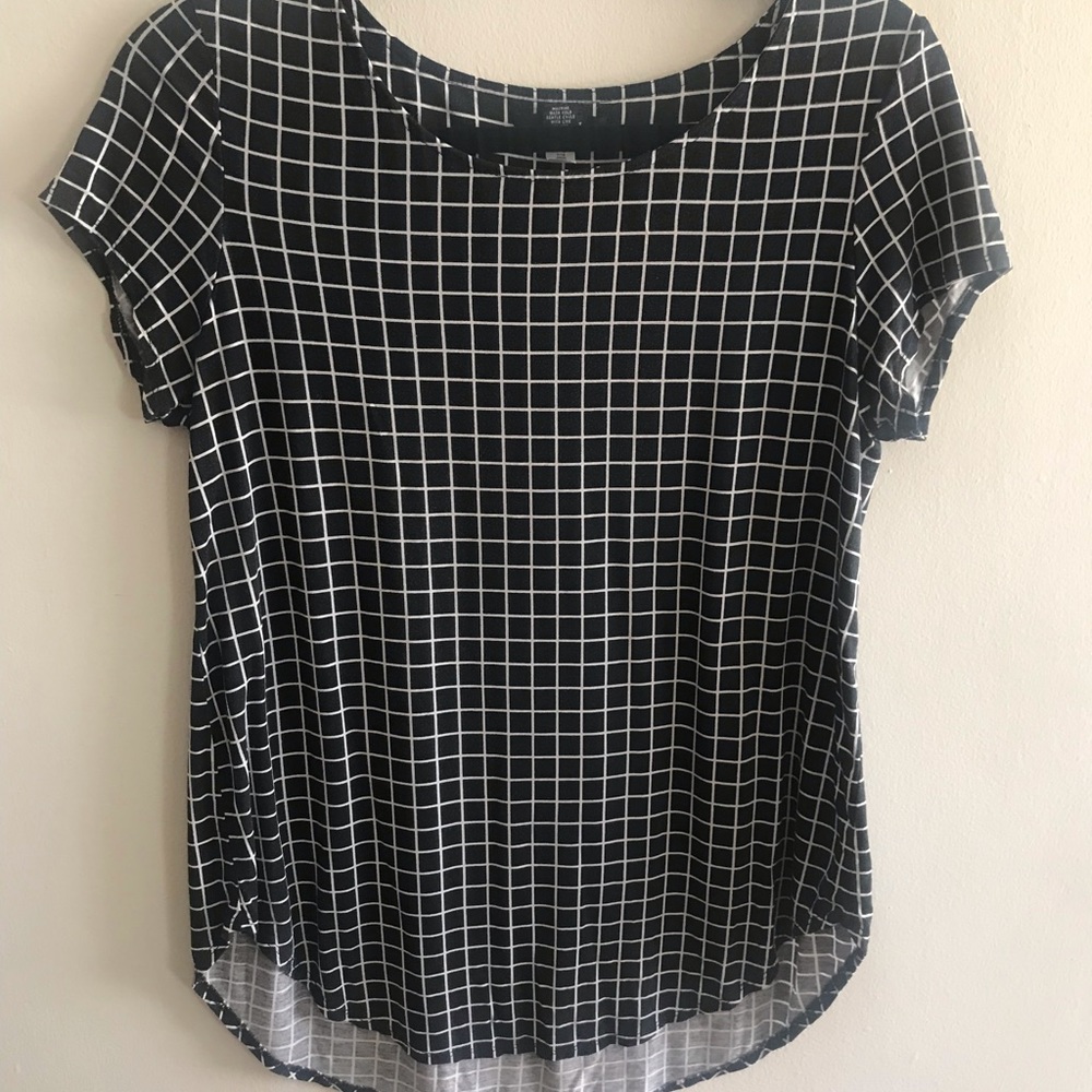Black & White Top